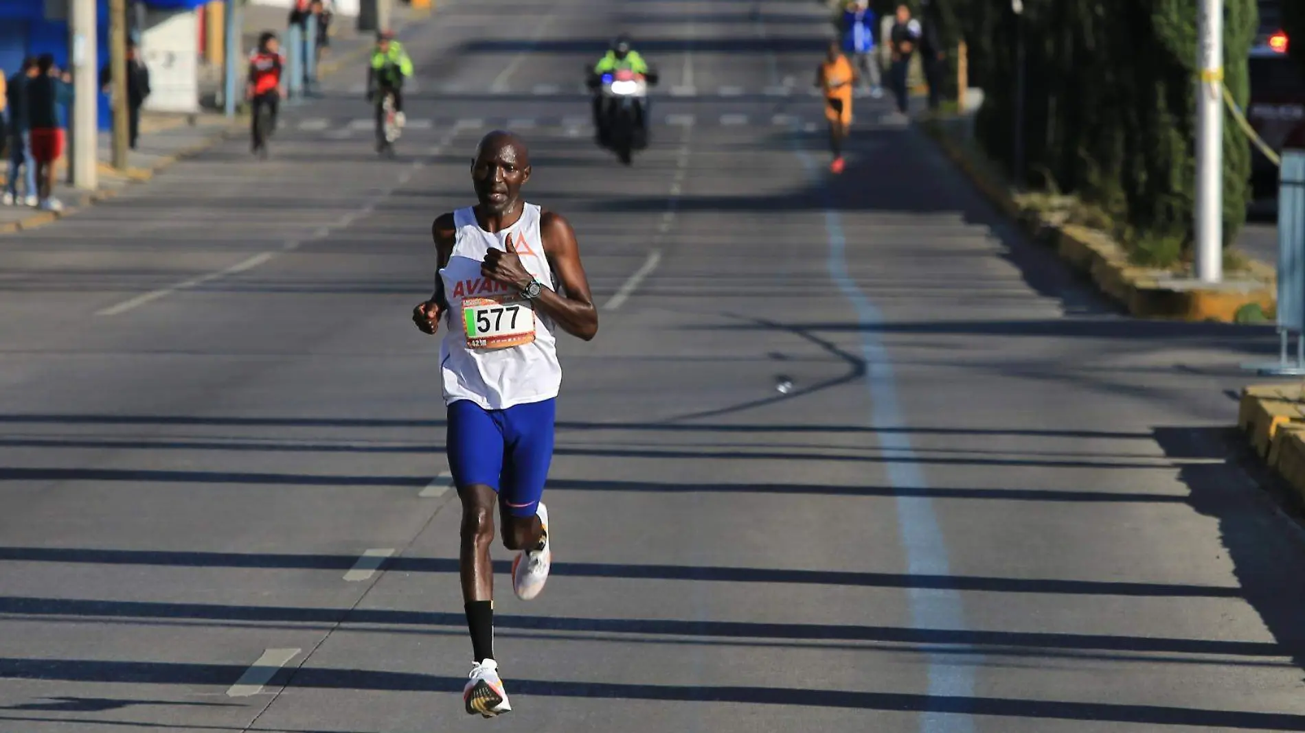 Julius Koskei hizo su propia competencia Erik Guzmán